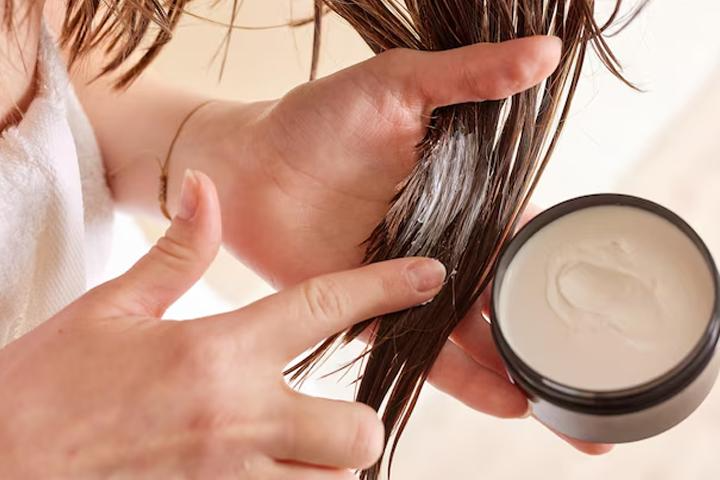 The-difference-between-hair-masks-and-conditioners-4.jpg